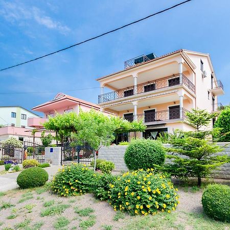 Apartment Katarina Цриквениця Екстер'єр фото
