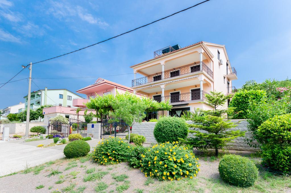 Apartment Katarina Цриквениця Екстер'єр фото